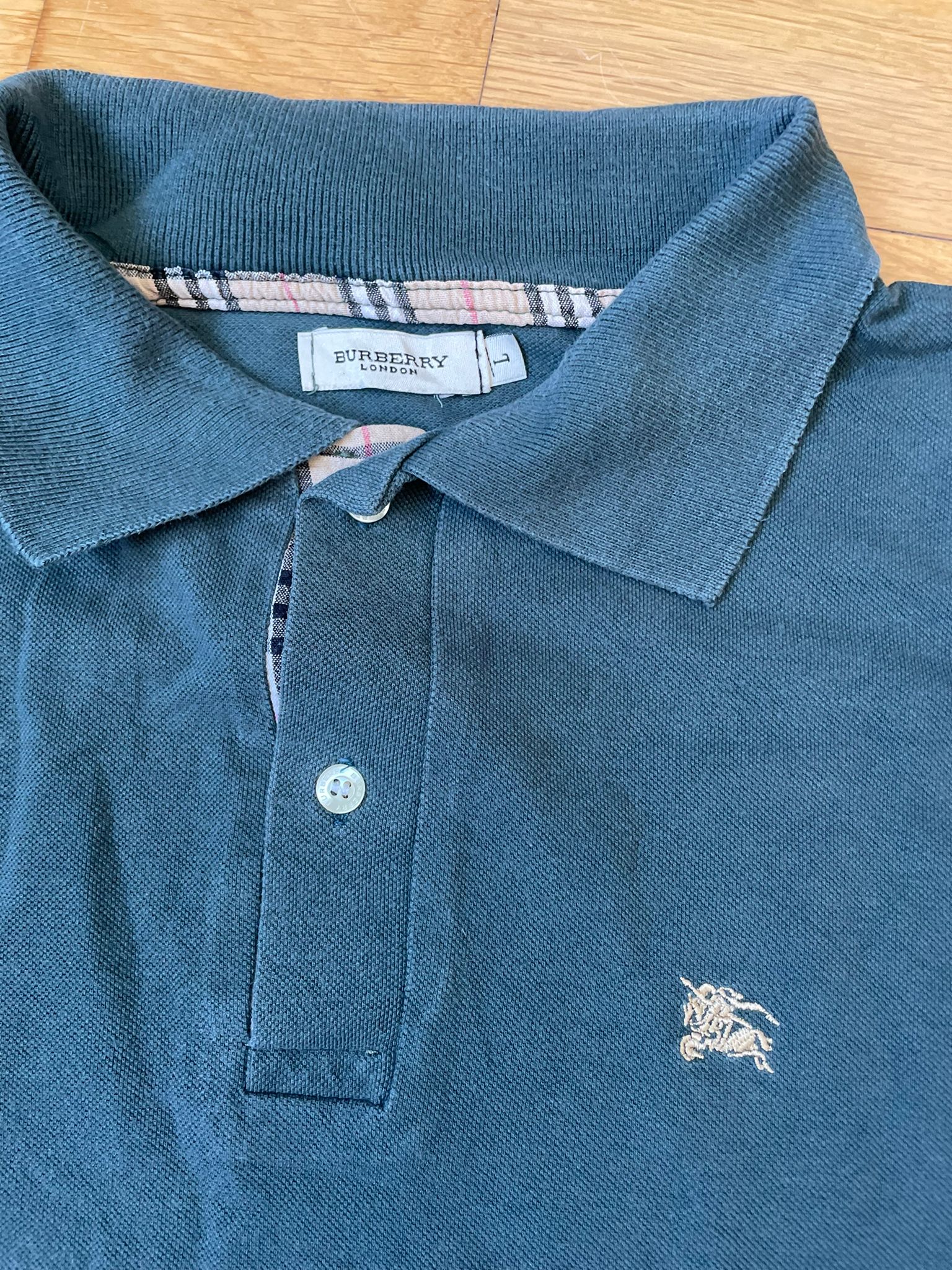 Burberry Polo Vintage Manga Larga — Talla L